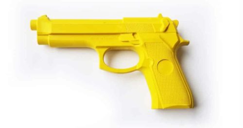 1:1 rubber pistol for tactical training. Same dimension as Beretta 92 series