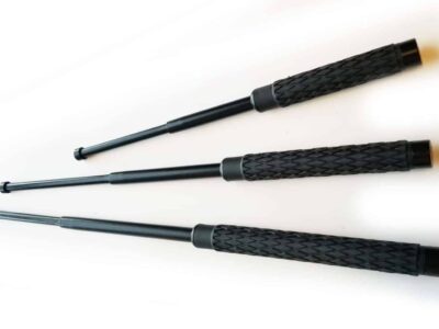 Stainless steel shaft coated in low profile black finish, equipped with a non-slip rubberized handle for firm grip. Comes with nylon holster. 3 sizes